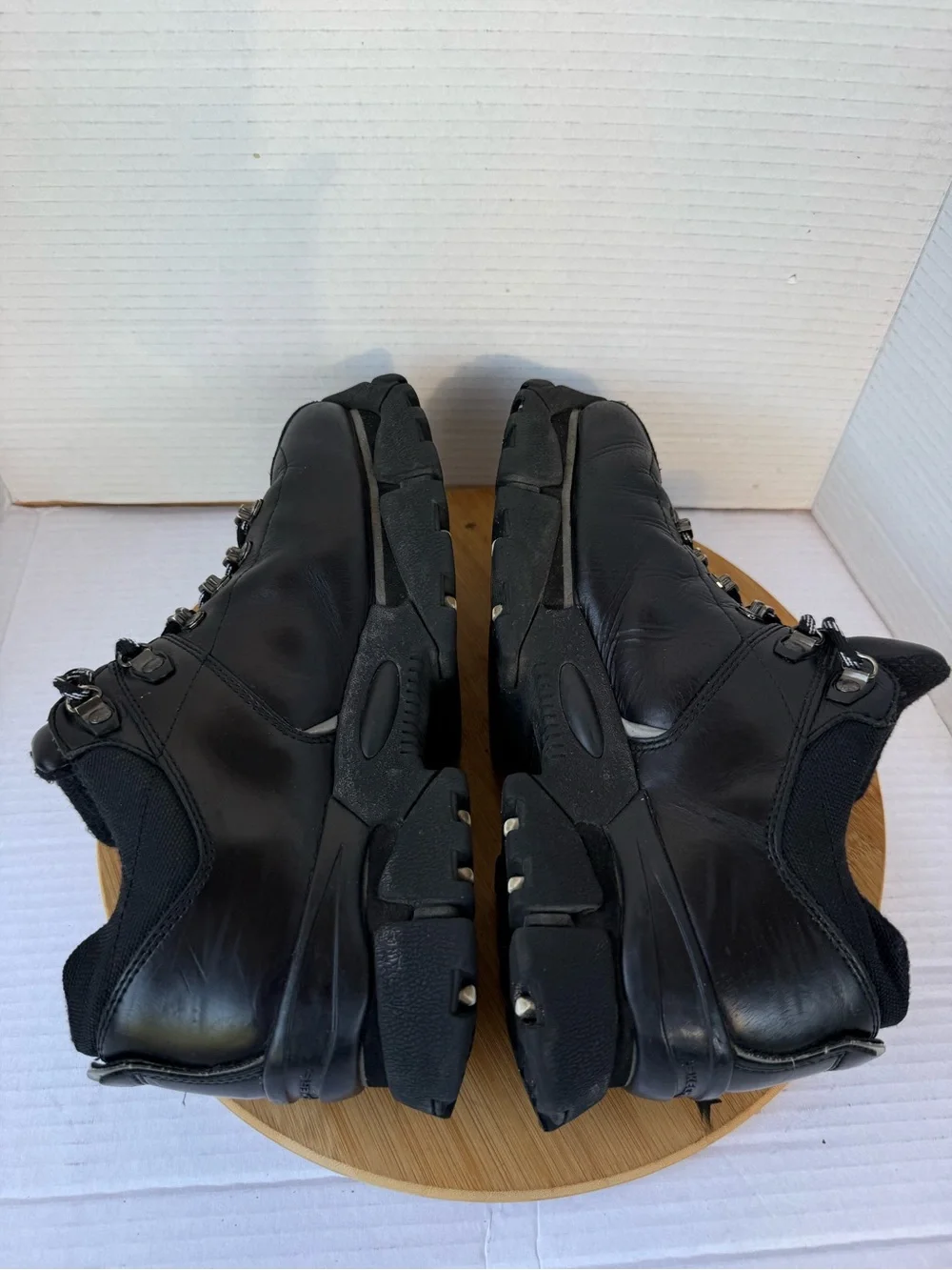 Vintage Skechers SN 690 Black Leather Hiking Trail Shoes Men’s US 9.5 Y2K Chunky